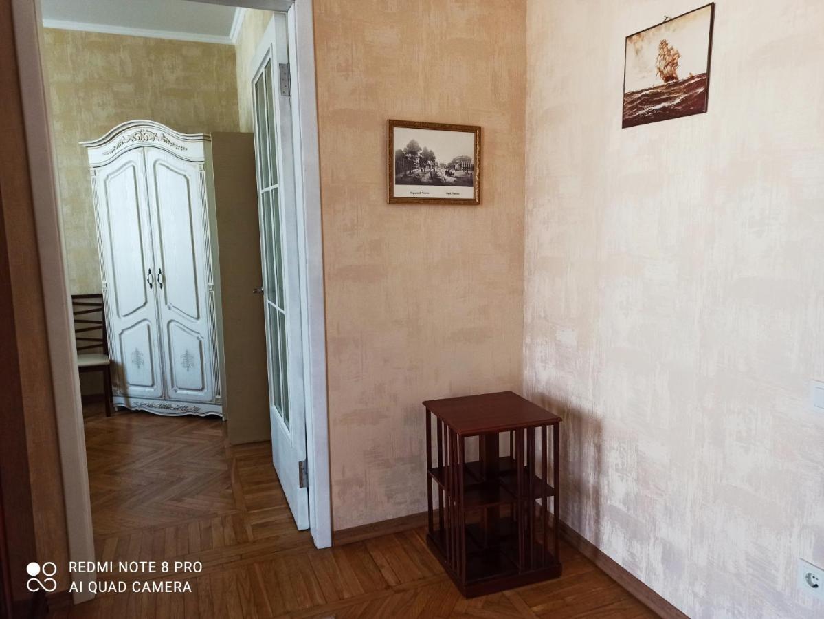 Comfort Near Opera Theater Odesa Exterior foto