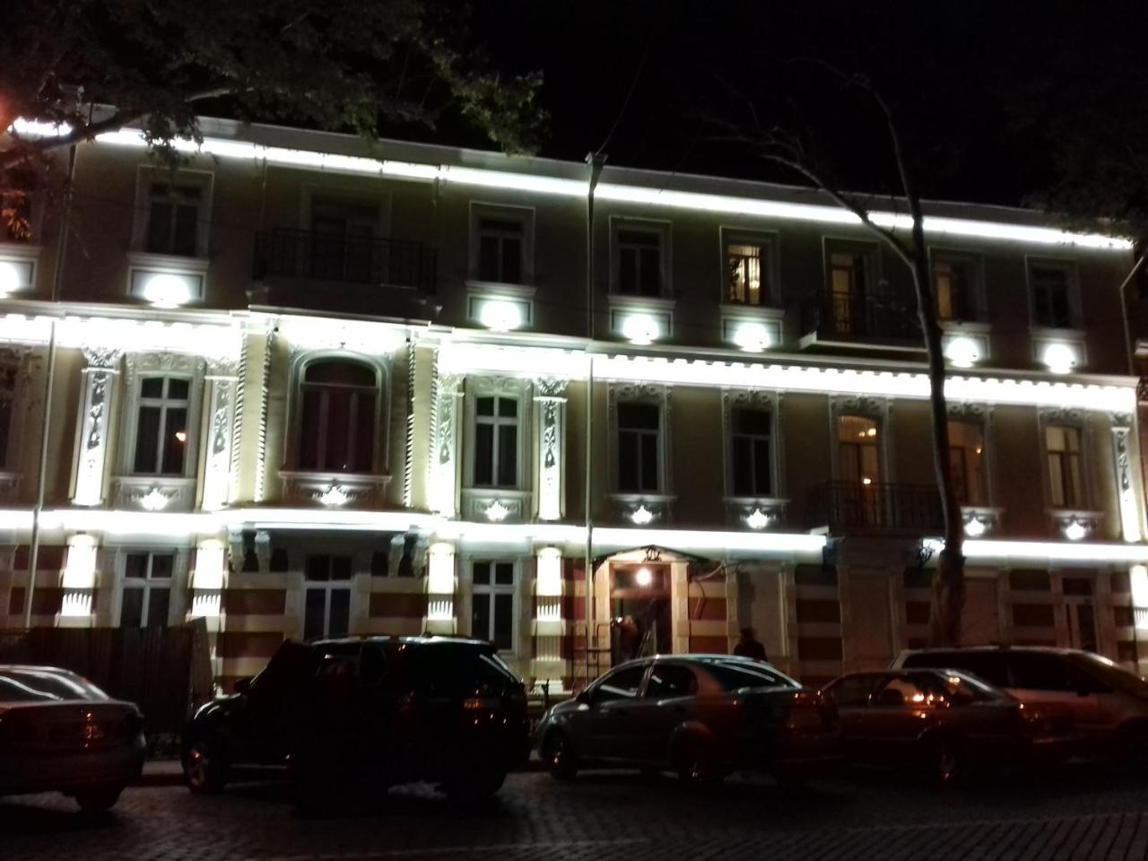 Comfort Near Opera Theater Odesa Exterior foto